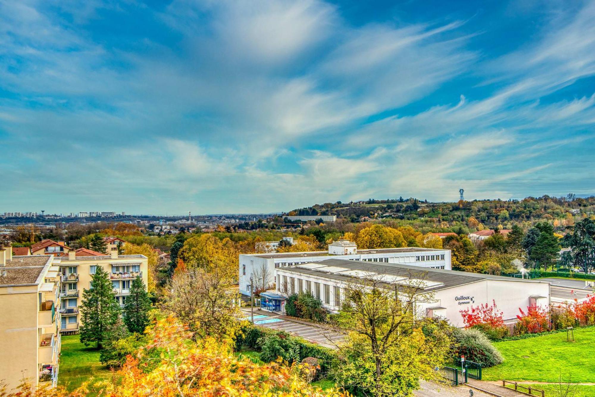 L'Horizon - Beau T2 Proche Hopital Lyon Sud Apartment Saint-Genis-Laval Exterior foto